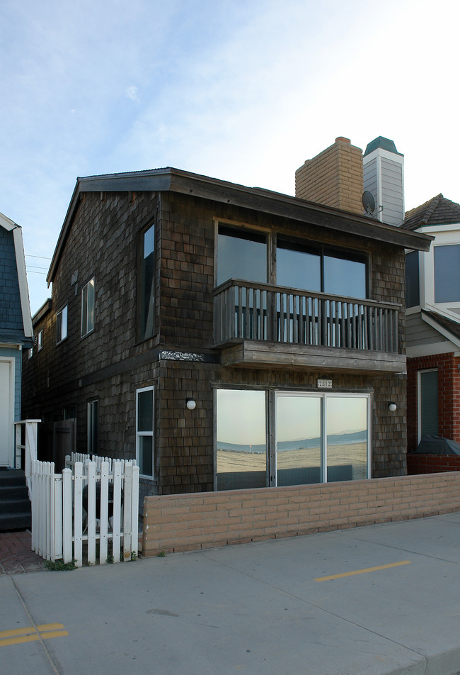 2812 Oceanfront