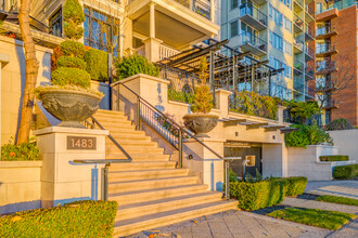 Cinque Terre in Vancouver, BC - Building Photo - Building Photo