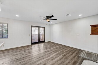 4150 Sanderling Cir in Las Vegas, NV - Building Photo - Building Photo