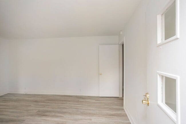 208 Hillcrest Dr in Gallatin, TN - Building Photo - Building Photo