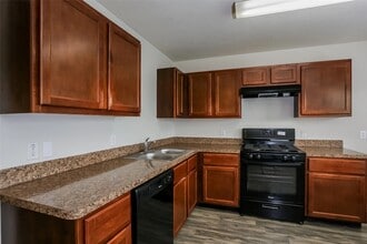 14466 Platzer Dr in Houston, TX - Building Photo - Building Photo