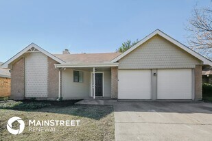 316 Kalmia Dr in Arlington, TX - Building Photo