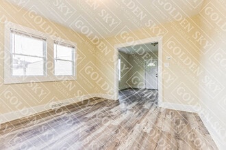 1821 Grand Ave in New Castle, IN - Foto de edificio - Building Photo