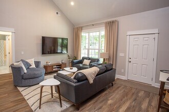 2202 Elkridge Dr in Camden, SC - Building Photo - Building Photo