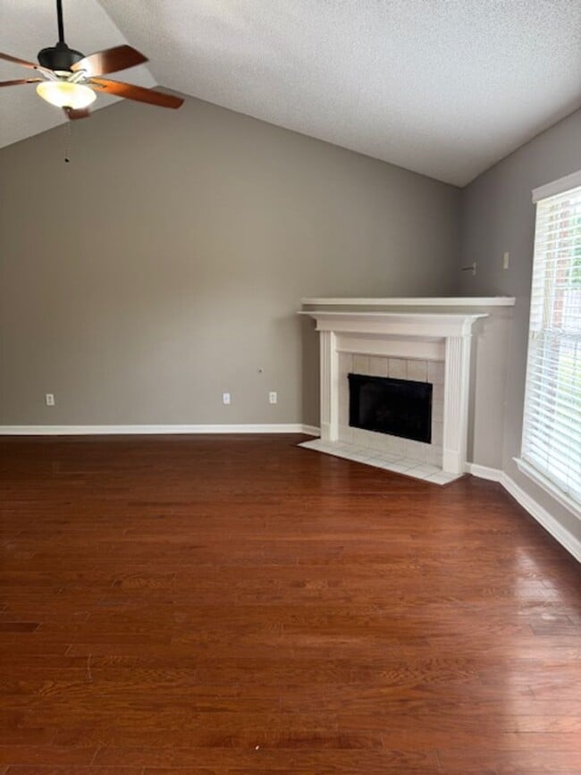 6326 Braybourne Main in Olive Branch, MS - Building Photo - Building Photo