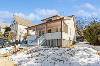 14 S Stone Ave in Elmsford, NY - Building Photo - Building Photo