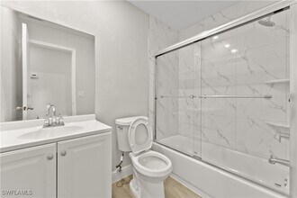 2398 54th Terrace SW in Naples, FL - Building Photo - Building Photo