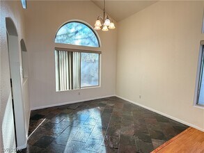 2836 Huber Heights Dr in Las Vegas, NV - Building Photo - Building Photo