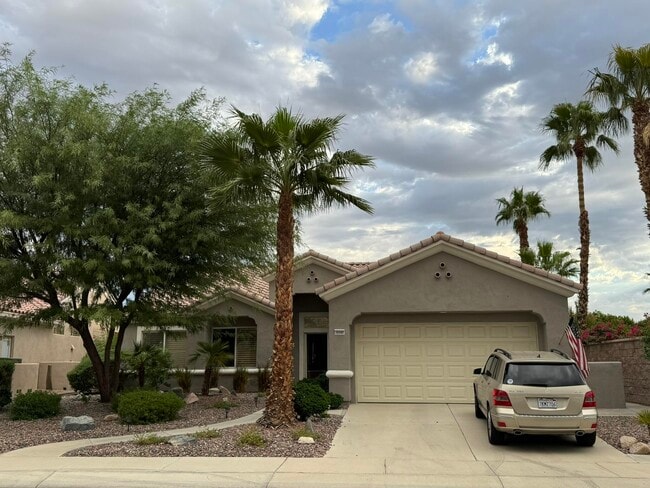 36582 Crown St in Palm Desert, CA - Building Photo - Building Photo