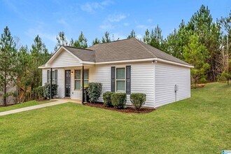 1030 Moonlite Dr in Odenville, AL - Building Photo - Building Photo