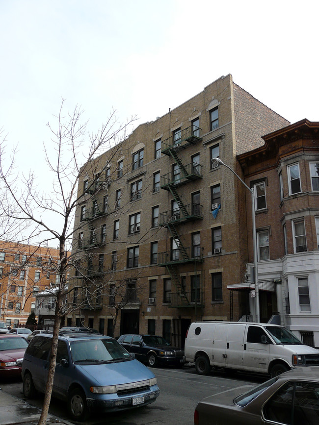 1558 Bryant Ave in Bronx, NY - Building Photo - Building Photo