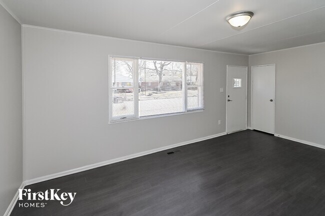 415 McDermitt Rd in Memphis, TN - Building Photo - Building Photo