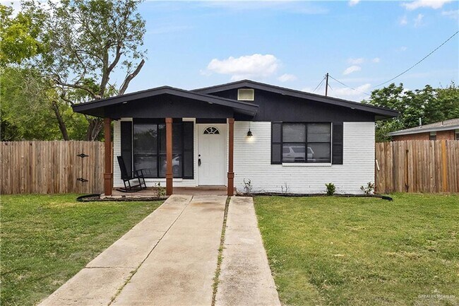 property at 21 Cindy Ln