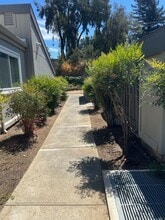 1160 Kenwal Rd in Concord, CA - Building Photo - Building Photo