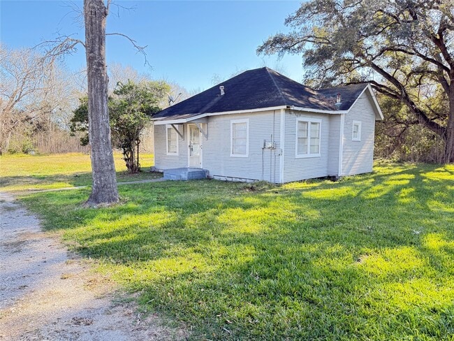 17119 I-35 in Pearland, TX - Building Photo - Building Photo