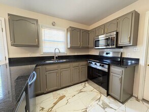 6401 Friendship Ledford Rd in Winston-Salem, NC - Building Photo - Building Photo