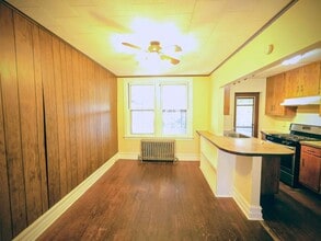 1016 Spring Garden St in Allentown, PA - Building Photo - Building Photo