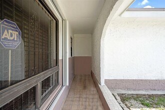 4260 NW 173rd Dr in Miami Gardens, FL - Building Photo - Building Photo