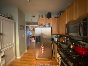 958 W Cuyler Ave in Chicago, IL - Building Photo - Building Photo