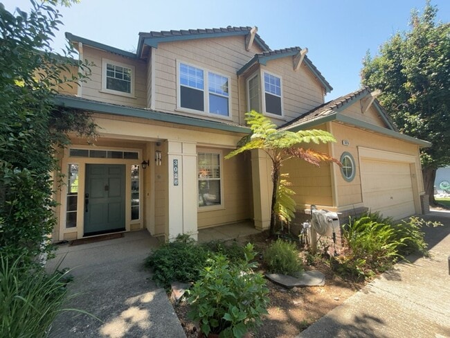 3026 Carmelo Ln in Davis, CA - Building Photo - Building Photo