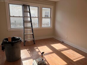 43 California Ave in Hempstead, NY - Building Photo - Building Photo