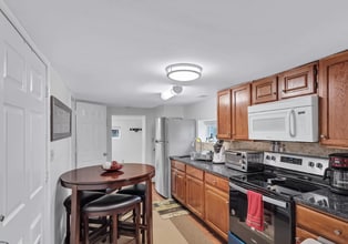 3119 Clayborne Ave in Alexandria, VA - Building Photo - Building Photo