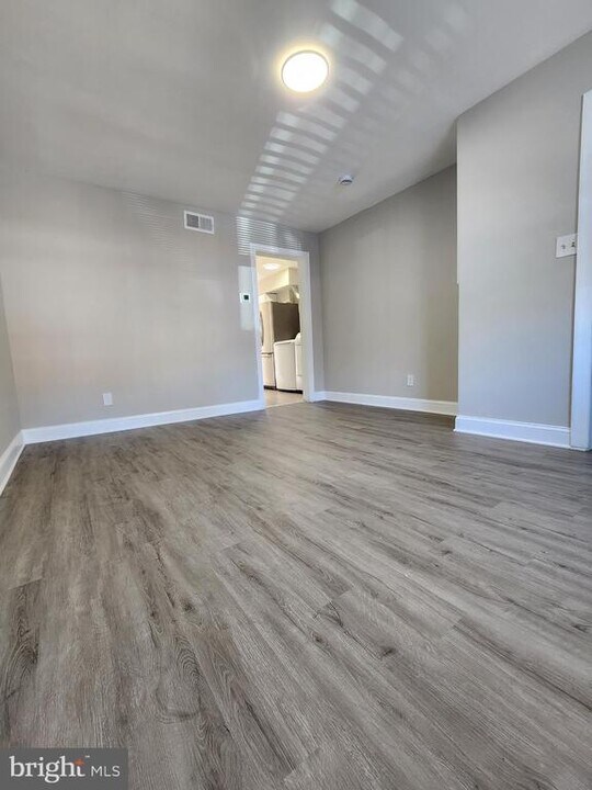 122 O St SW in Washington, DC - Building Photo