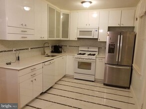 2700 16th St S in Arlington, VA - Building Photo - Building Photo