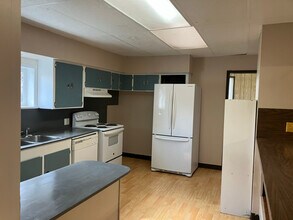 1707 W Mansfield Ave in Spokane, WA - Foto de edificio - Building Photo