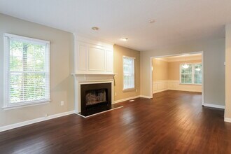 4936 Bivens Dr in Raleigh, NC - Building Photo - Building Photo