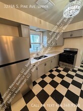 3279 S Pine Ave in Milwaukee, WI - Building Photo - Building Photo