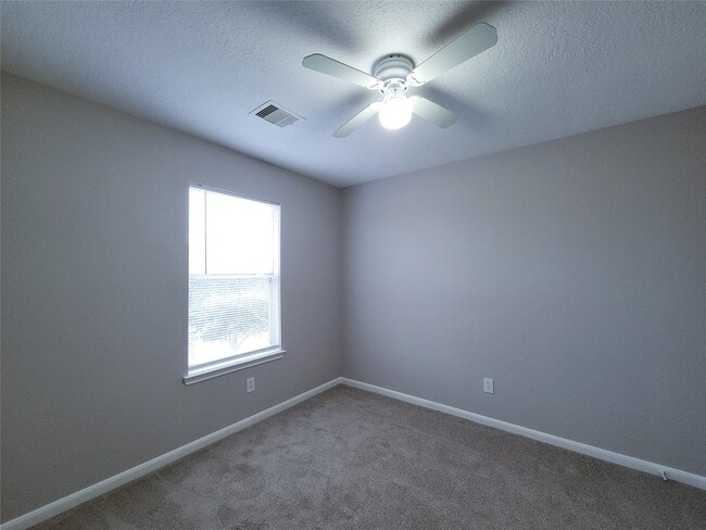 20759 Cypress Crescent Ln