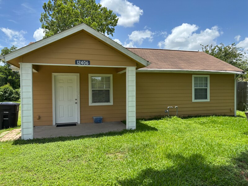 12406 Carlsbad St in Houston, TX - Building Photo