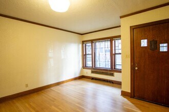 912 SW Vista Ave in Portland, OR - Building Photo - Building Photo