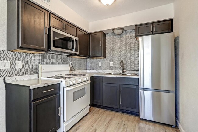 property at 3509 Tyson Pl NE