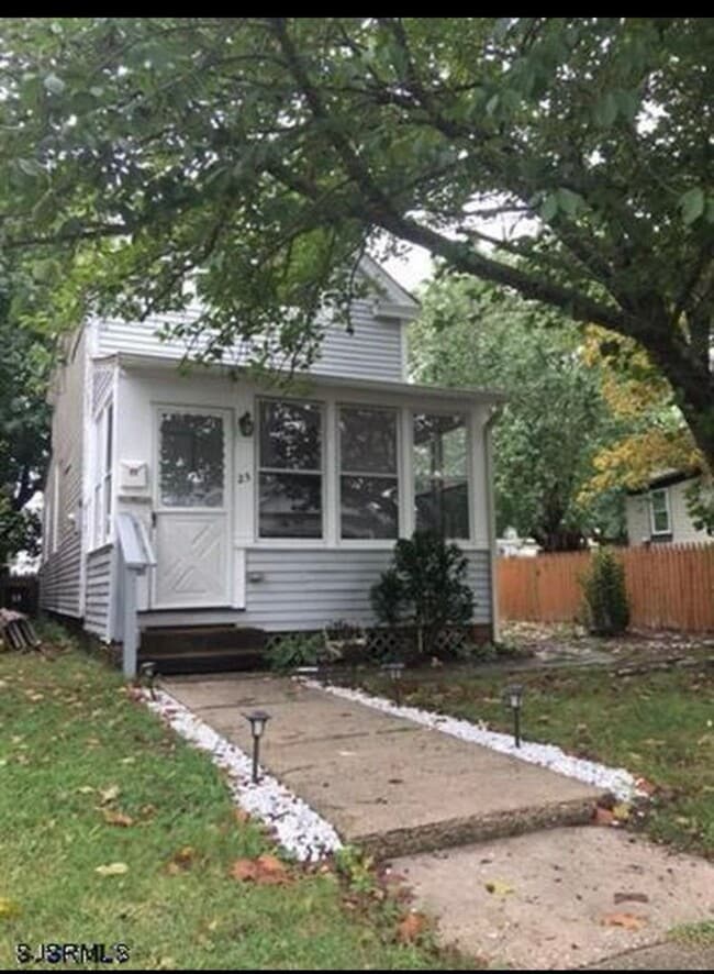 23 E Bayview Ave