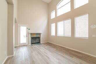 4910 W Marco Polo Rd in Glendale, AZ - Foto de edificio - Building Photo