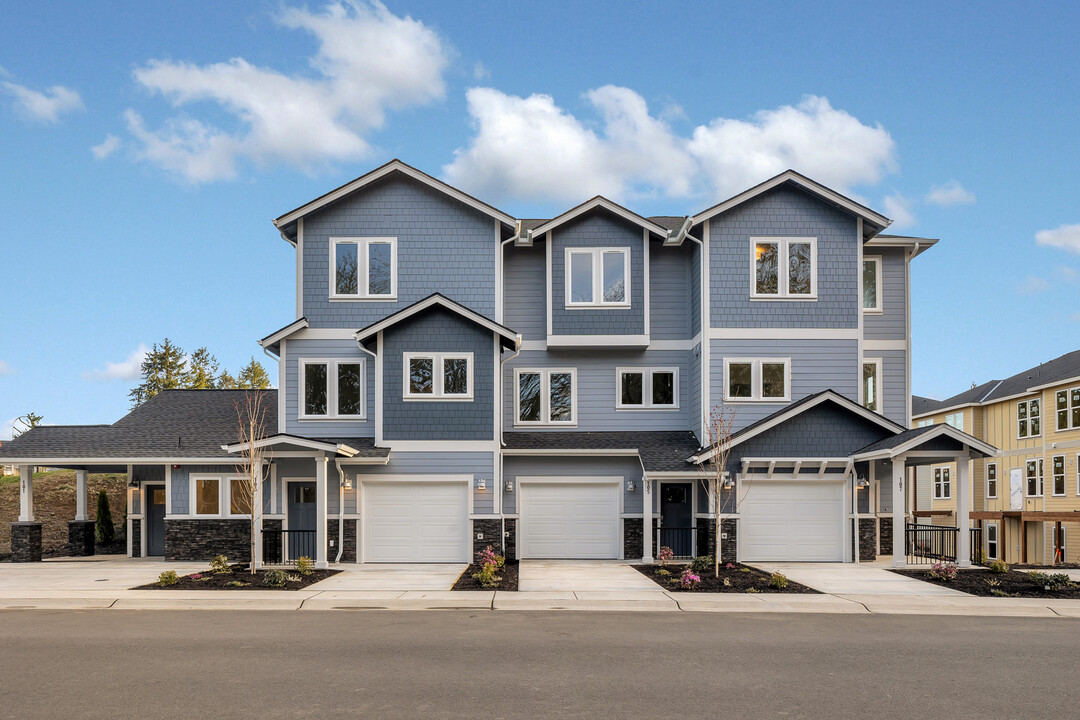 Forest Park Townhomes in Tumwater, WA - Building Photo