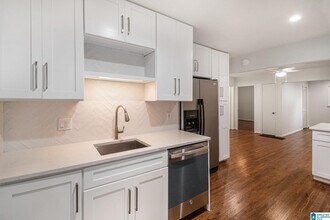 545 Edgecrest Cir in Birmingham, AL - Building Photo - Building Photo