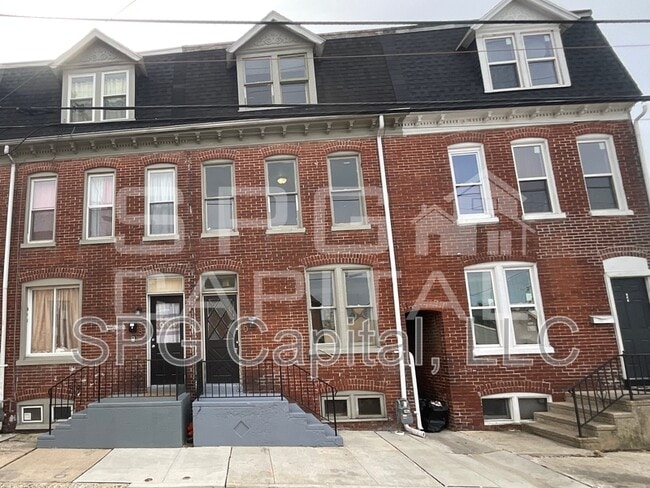 property at 730 W Mason Ave