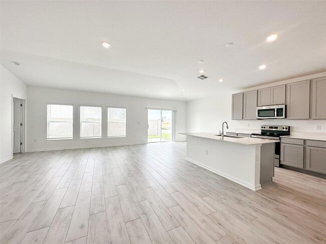 2302 Burney Fls Ln in Davenport, FL - Building Photo - Building Photo