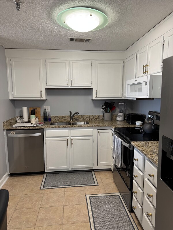 303 Sugar Top Dr in Sugar Mountain, NC - Building Photo - Building Photo