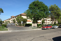 Santa Paulan Senior Apartments in Santa Paula, CA - Building Photo - Building Photo