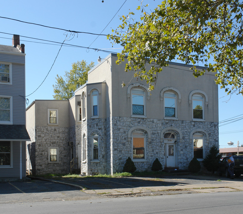 531 Pine St in Williamsport, PA - Building Photo