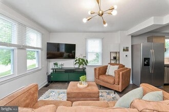 3302 Orlando Ave in Baltimore, MD - Building Photo - Building Photo