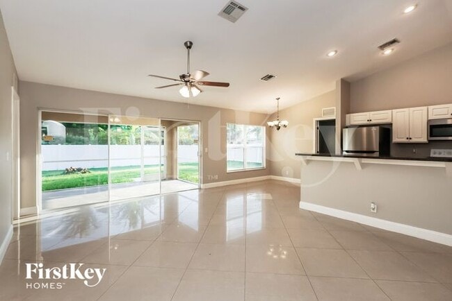 1301 SW 15th St in Cape Coral, FL - Building Photo - Building Photo