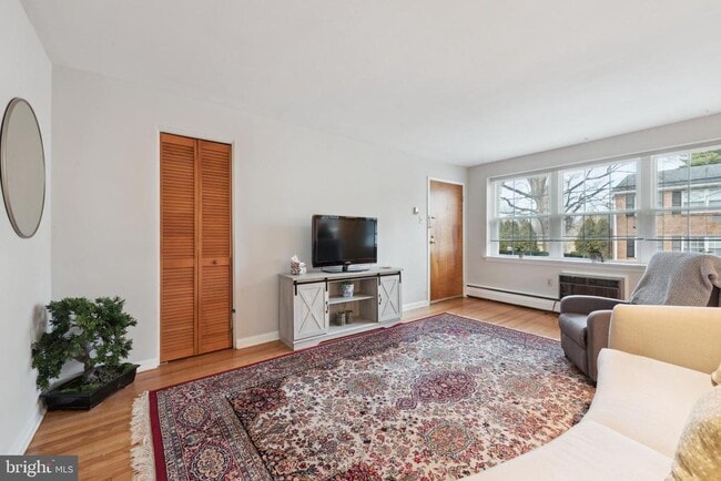 1334 Montgomery Ave in Narberth, PA - Building Photo - Building Photo