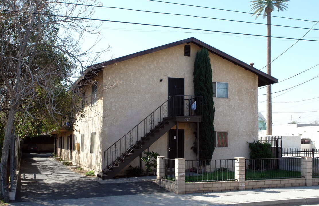 367 W 9th St in San Bernardino, CA - Building Photo