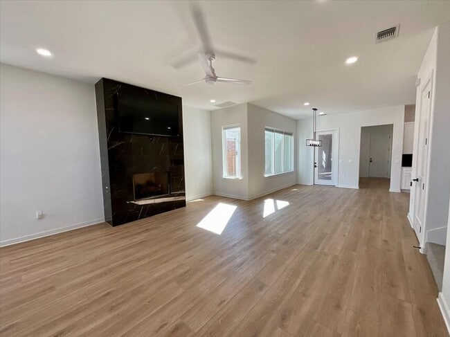 12016 Savannah Ave in Lubbock, TX - Building Photo - Building Photo