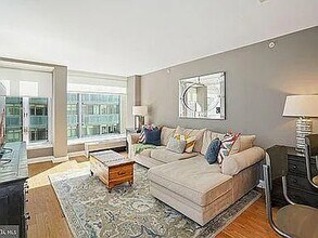 1101 3rd St SW in Washington, DC - Building Photo - Building Photo